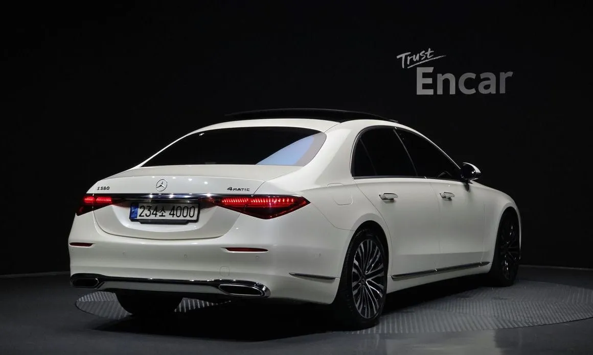 Mercedes-Benz S-Class — фото 2