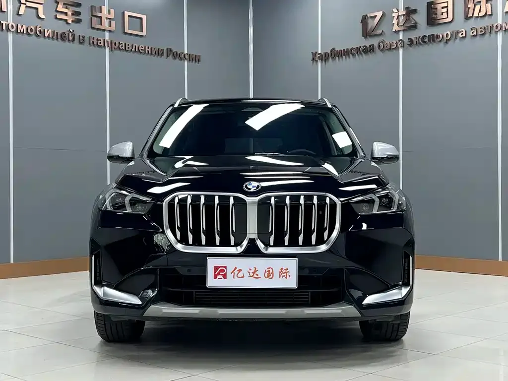 BMW X1 — фото 4