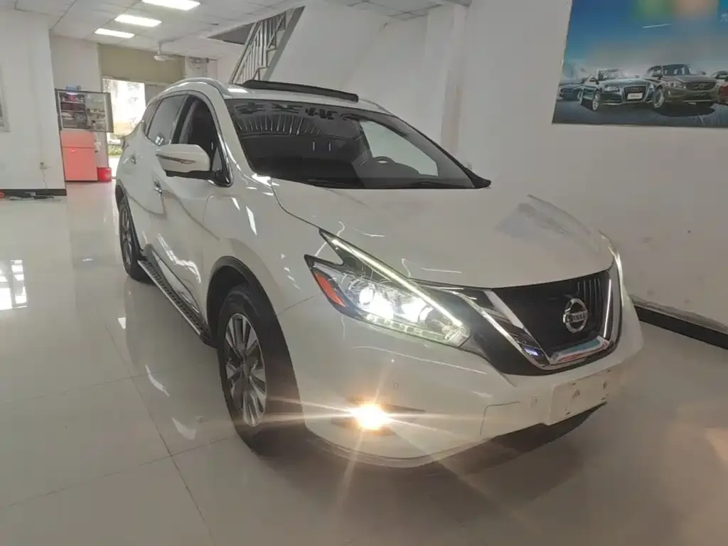 Nissan Murano — фото 2