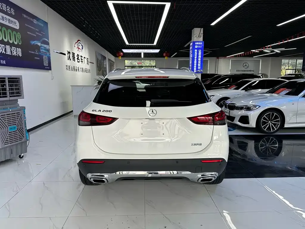 Mercedes-Benz GLA — фото 8