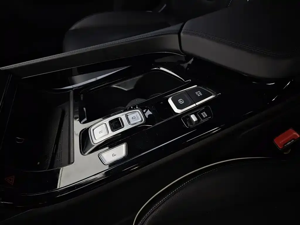 Hyundai Custo — фото 4