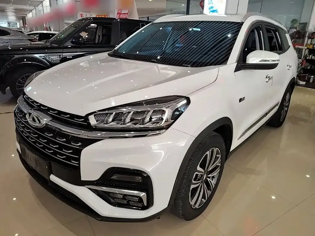 Chery Tiggo 8 — фото 5