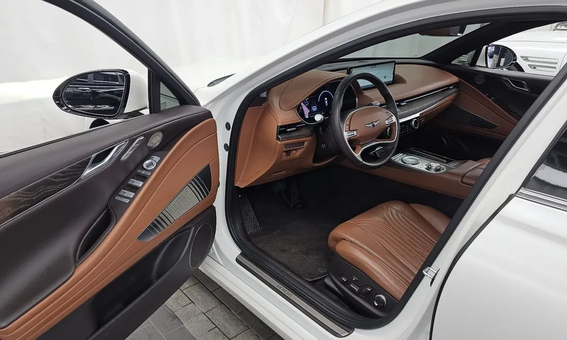 Genesis G80 — фото 10