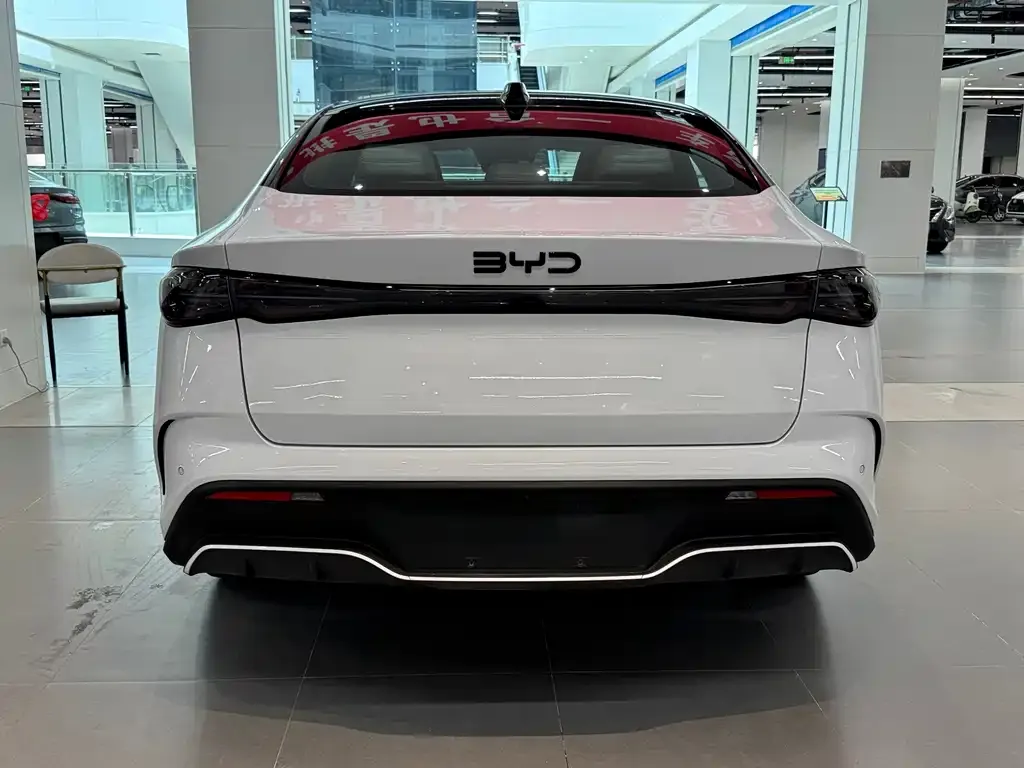 BYD Seal 06 — фото 7