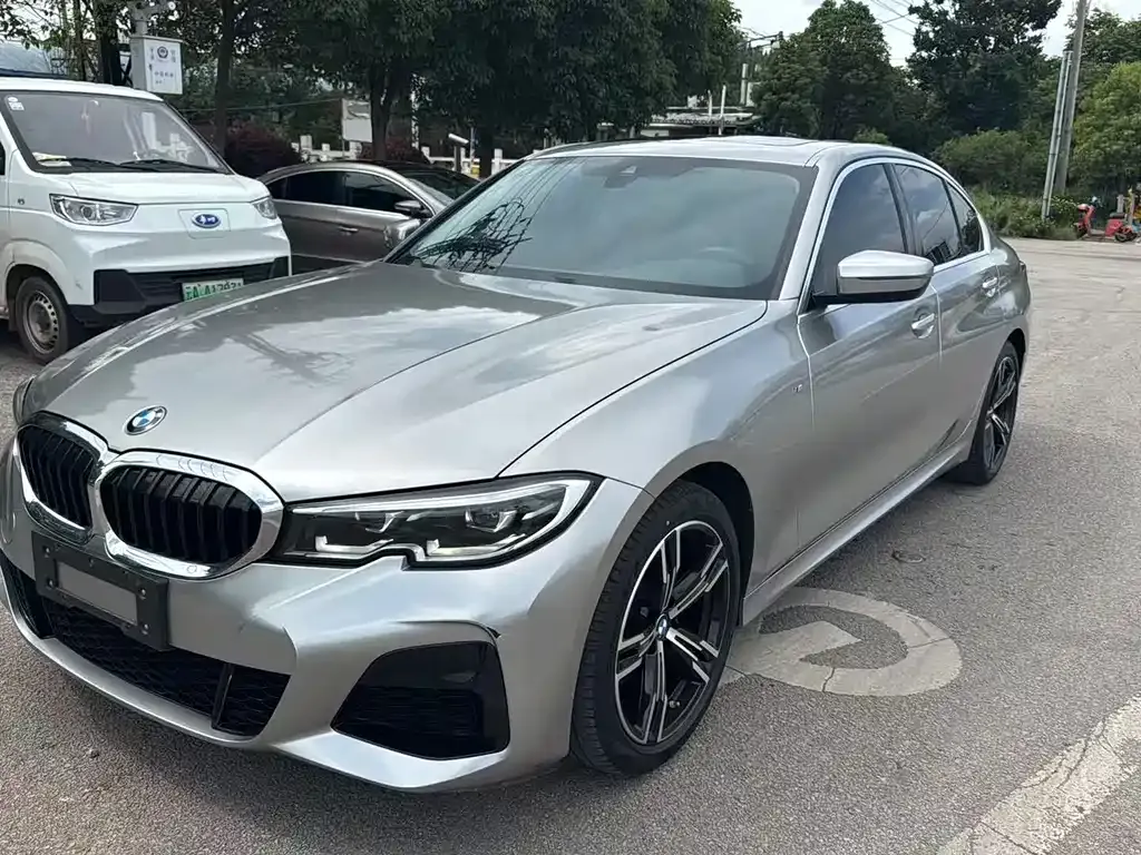 BMW 3 Series — фото 1