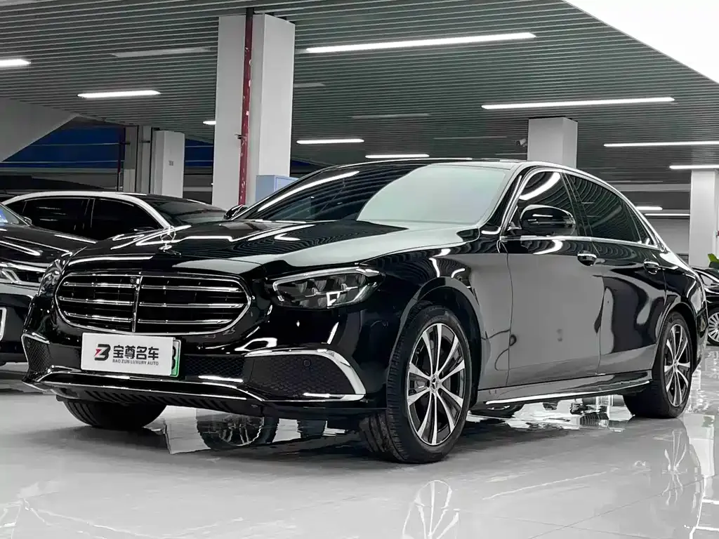Mercedes-Benz E-Class New Energy — фото 1