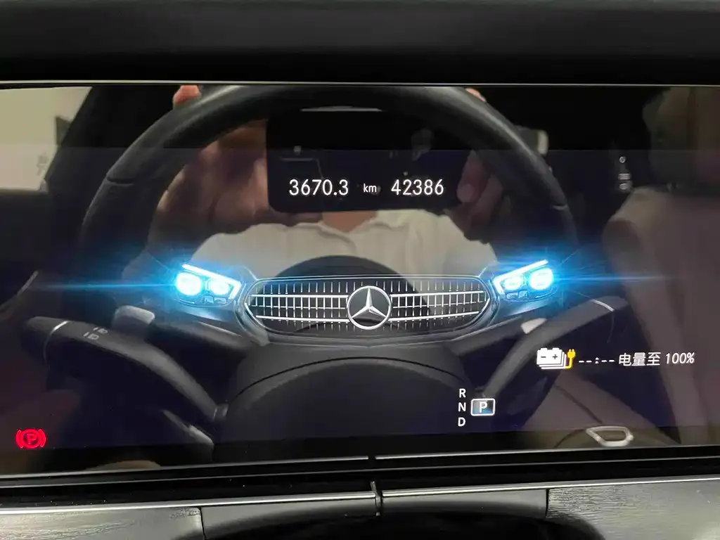 Mercedes-Benz E-Class New Energy — фото 2