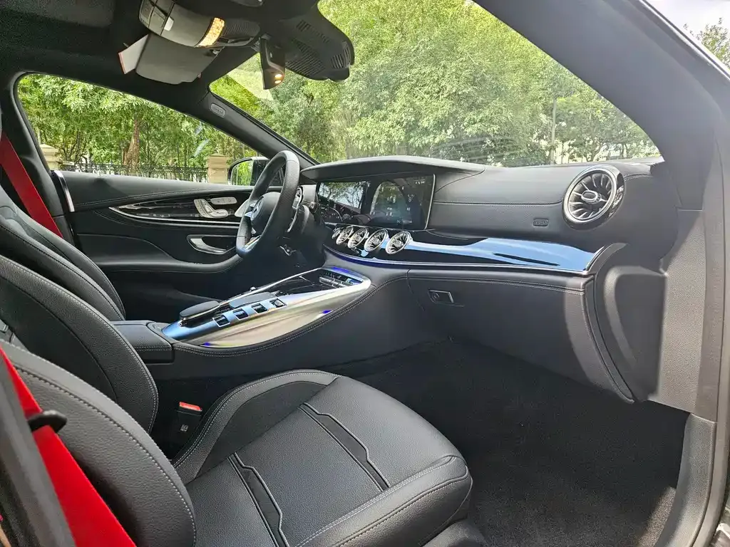 Mercedes-Benz AMG GT — фото 5
