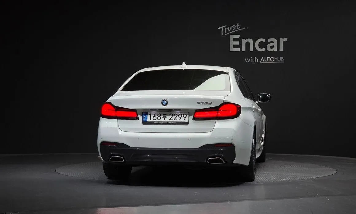 BMW 5-Series 2021 из KR, фото 3