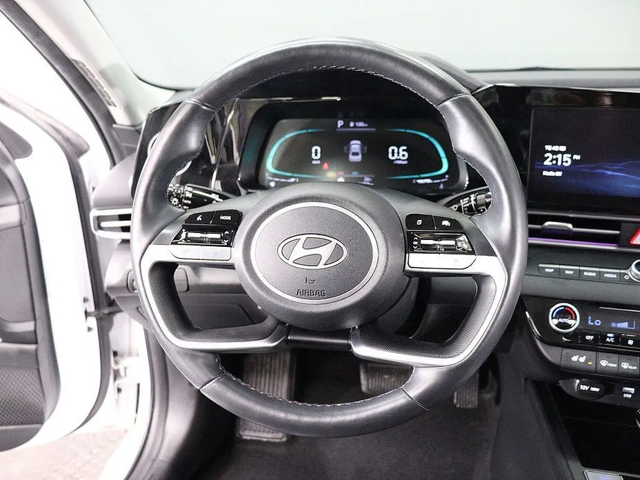 Hyundai AVANTE — фото 7