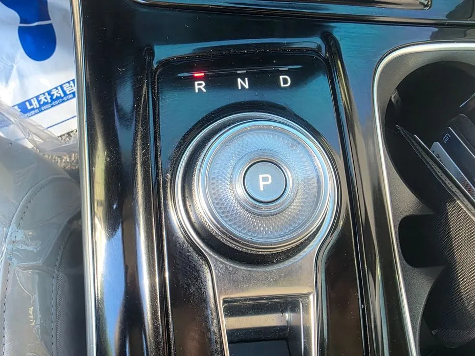 Kia Carnival — фото 10