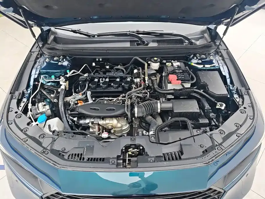 Honda Accord — фото 9