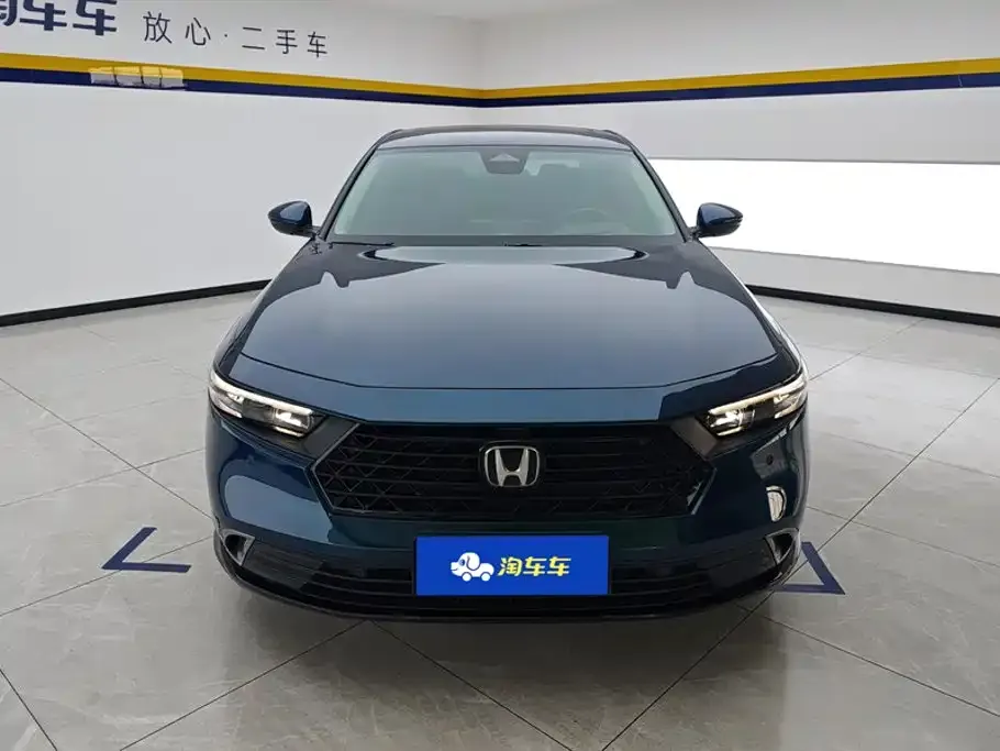 Honda Accord — фото 3