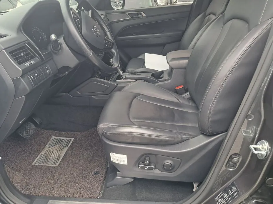 KG Mobility (Ssangyong) Rexton — фото 7