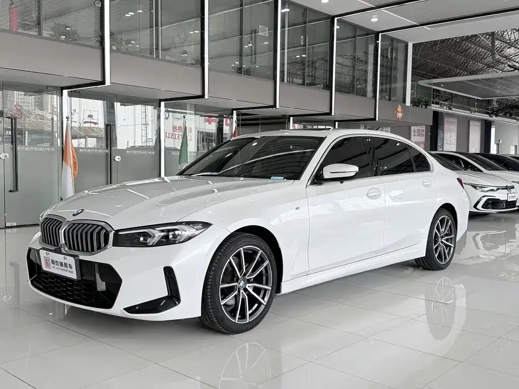 BMW 3 Series — фото 1