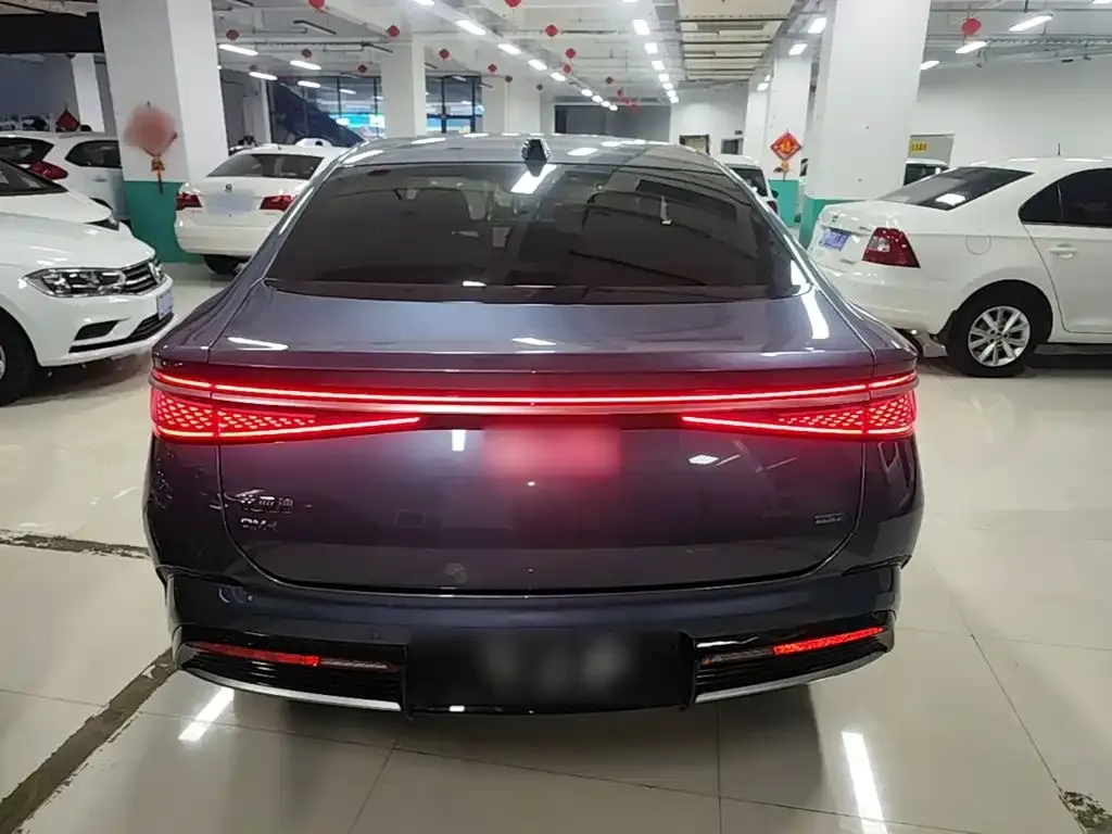 BYD Seal 07 DM-i — фото 6