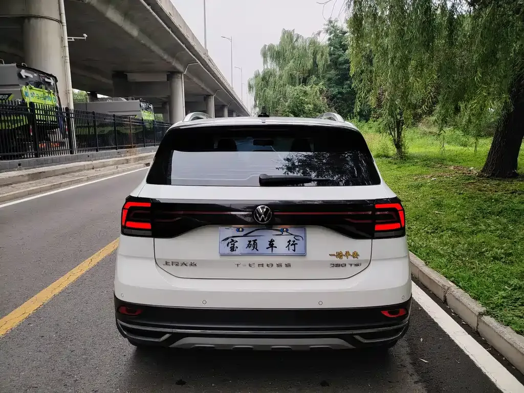 Volkswagen T-Cross — фото 4