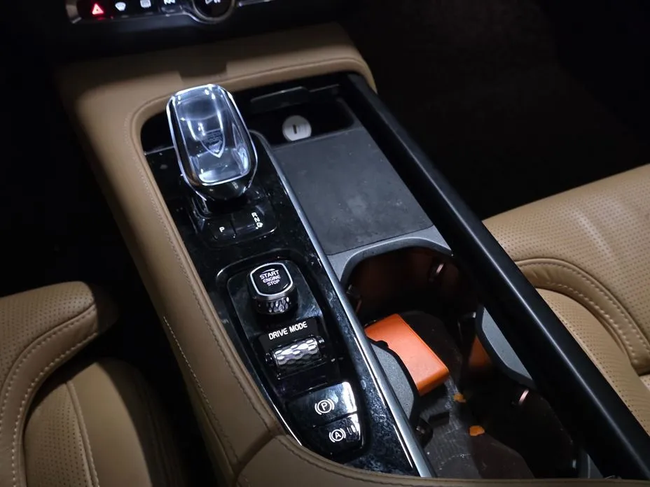 Volvo S90 2021 из KR, фото 8