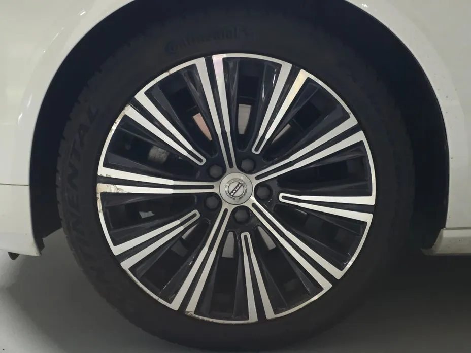 Volvo S90 2021 из KR, фото 5