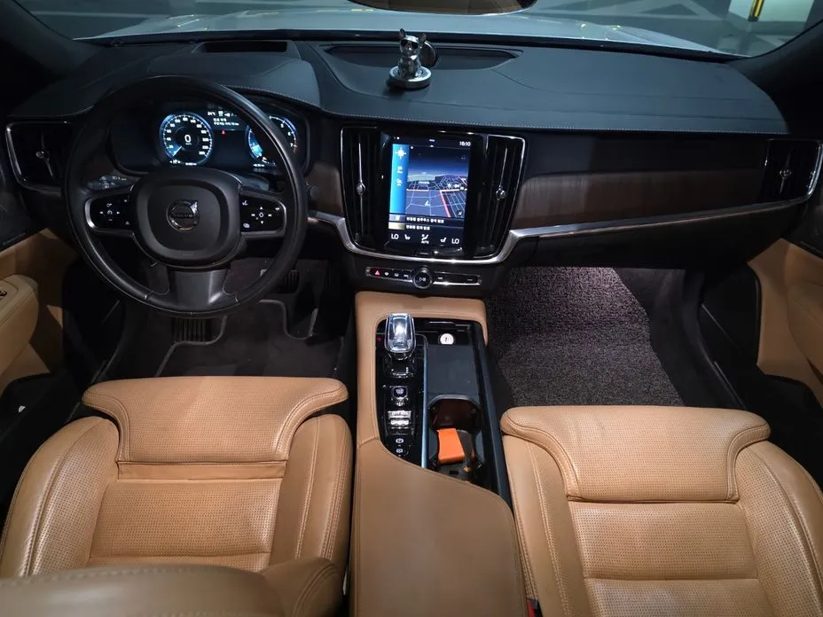 Volvo S90 2021 из KR, фото 6