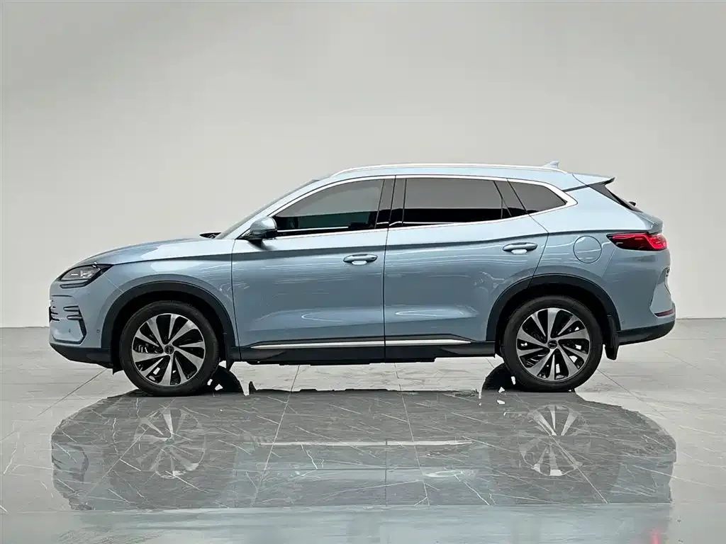 BYD PLUS New Energy — фото 6