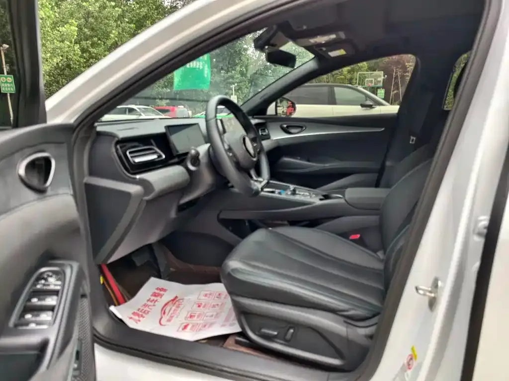 BYD Seal 06 — фото 10