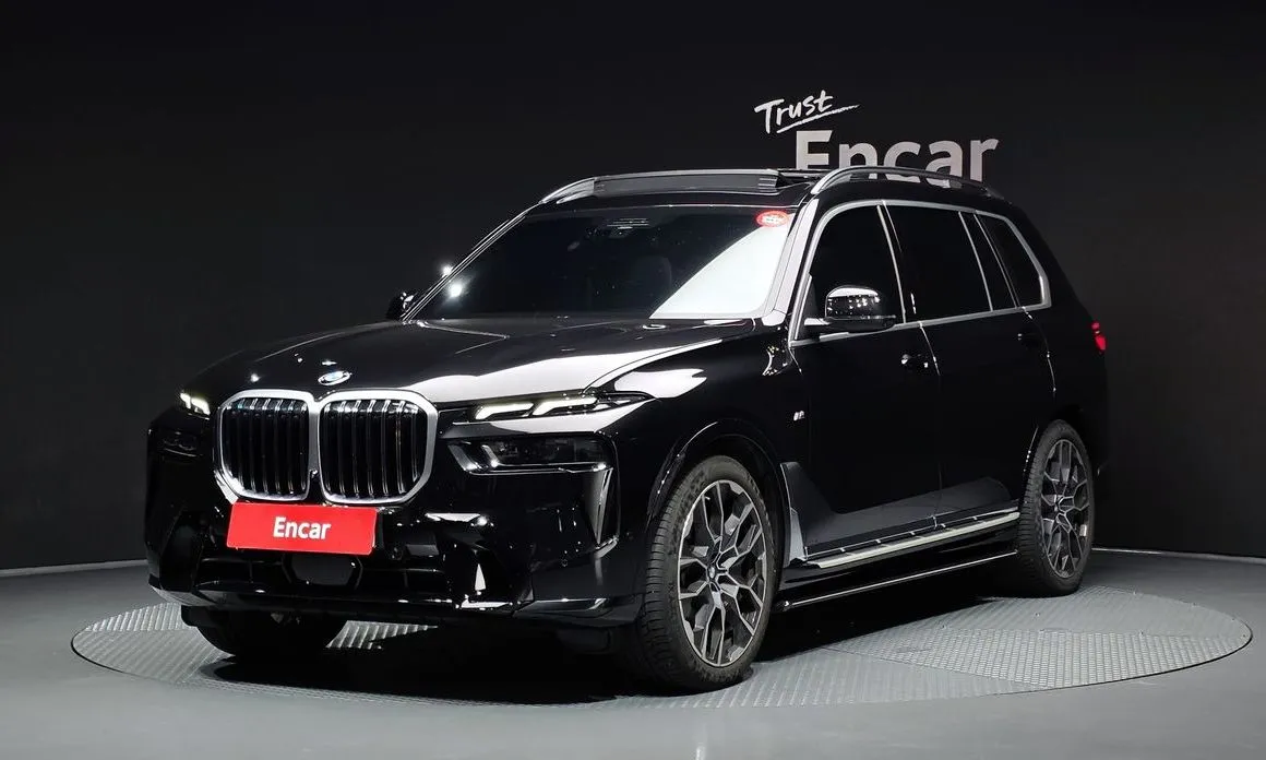 BMW X7 — фото 1