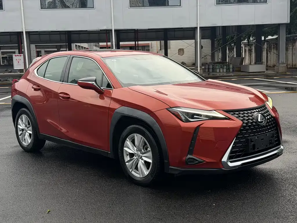 Lexus UX — фото 6