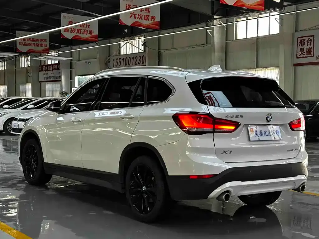 BMW X1 2021 из CN, фото 5