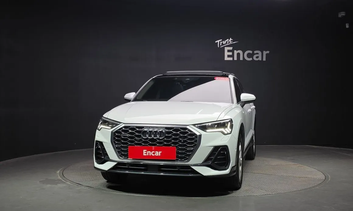 Audi Q3 2023 из KR, фото 2