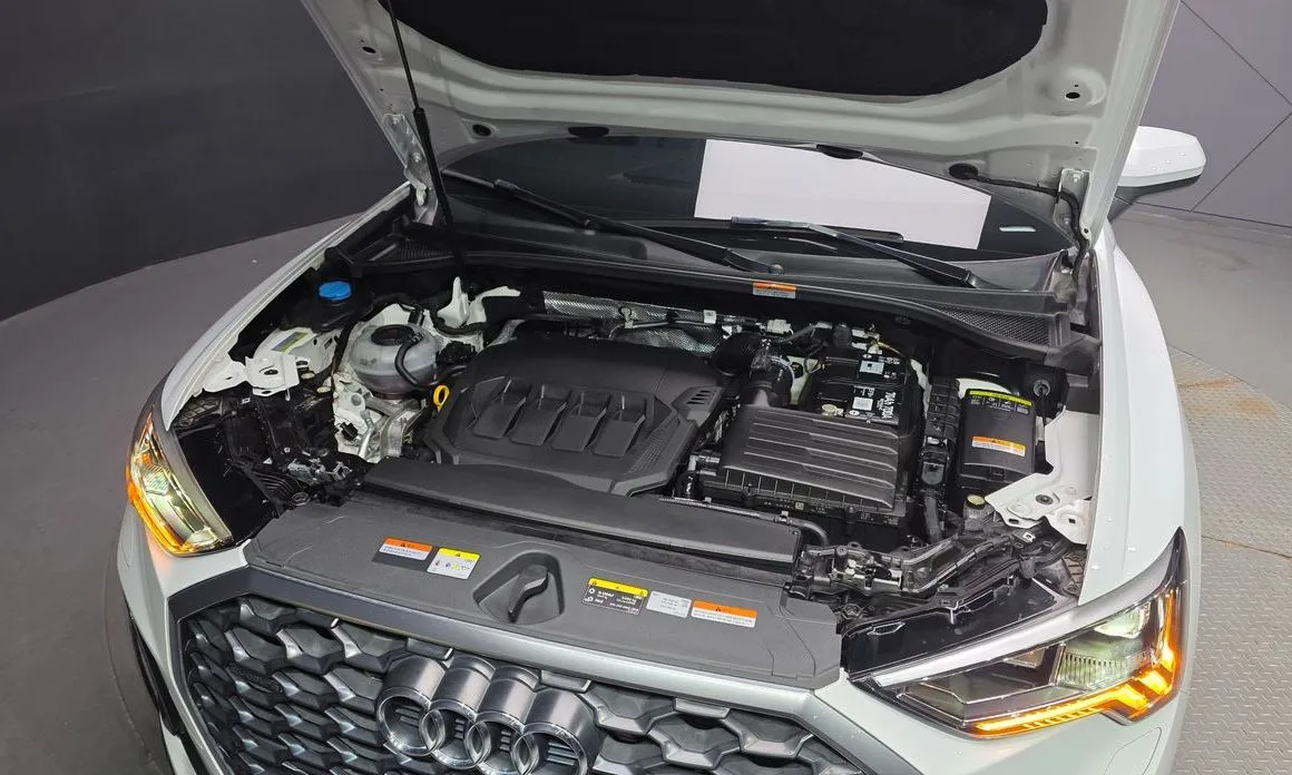 Audi Q3 2023 из KR, фото 8