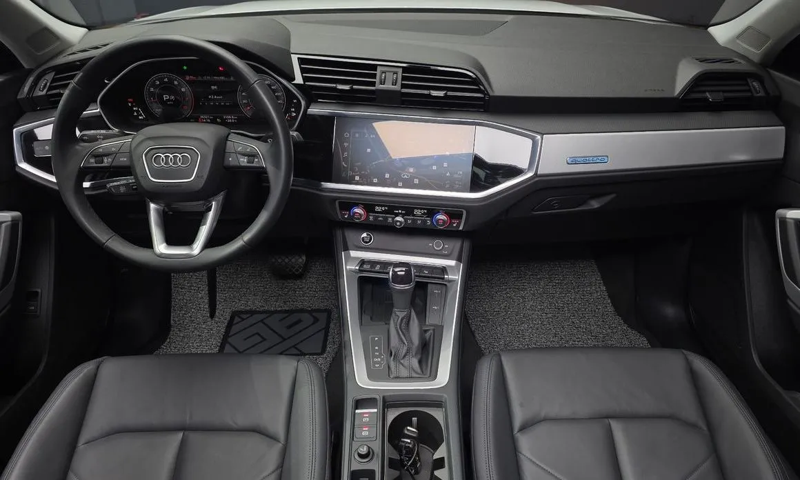 Audi Q3 2023 из KR, фото 9