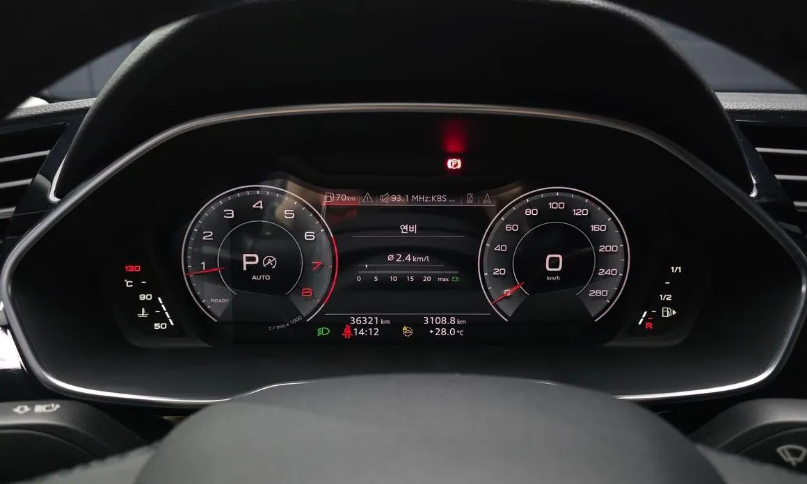 Audi Q3 2023 из KR, фото 6