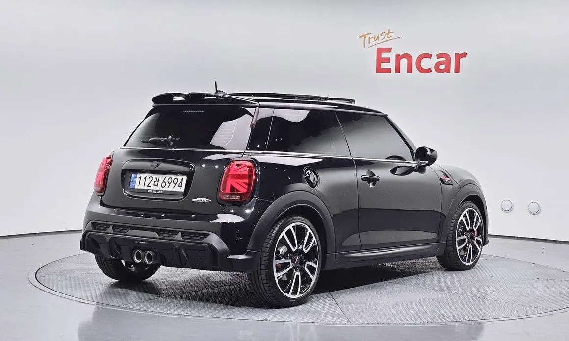 Mini Cooper 2024 из KR, фото 2