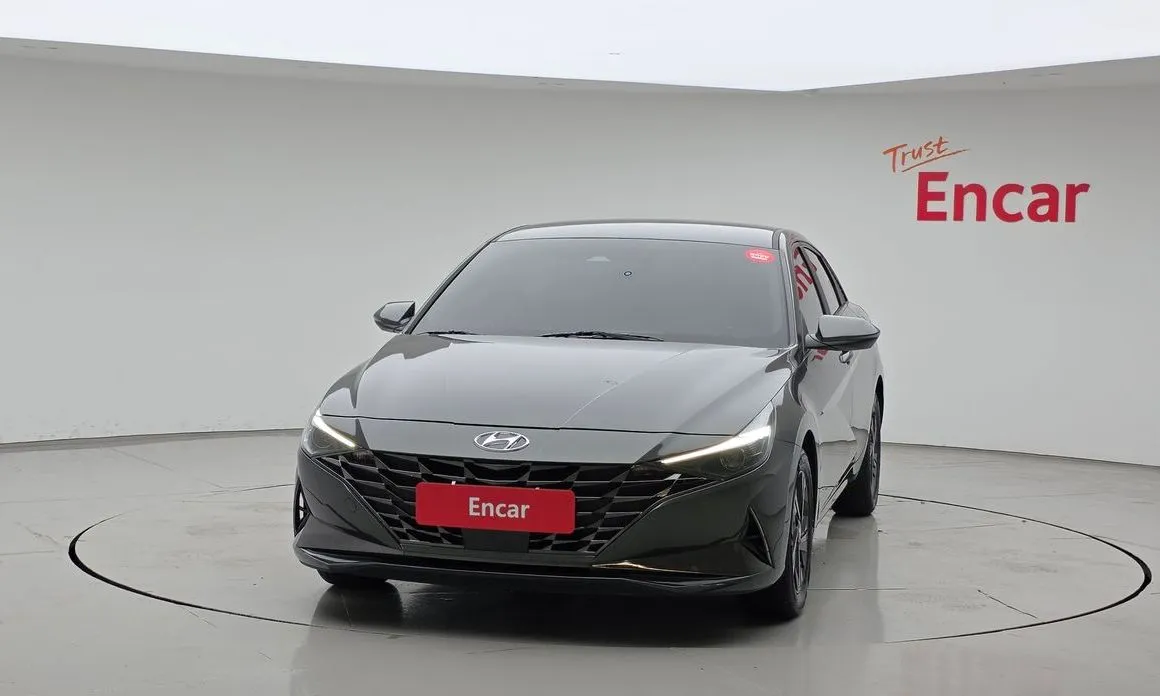 Hyundai AVANTE 2023 из KR, фото 3
