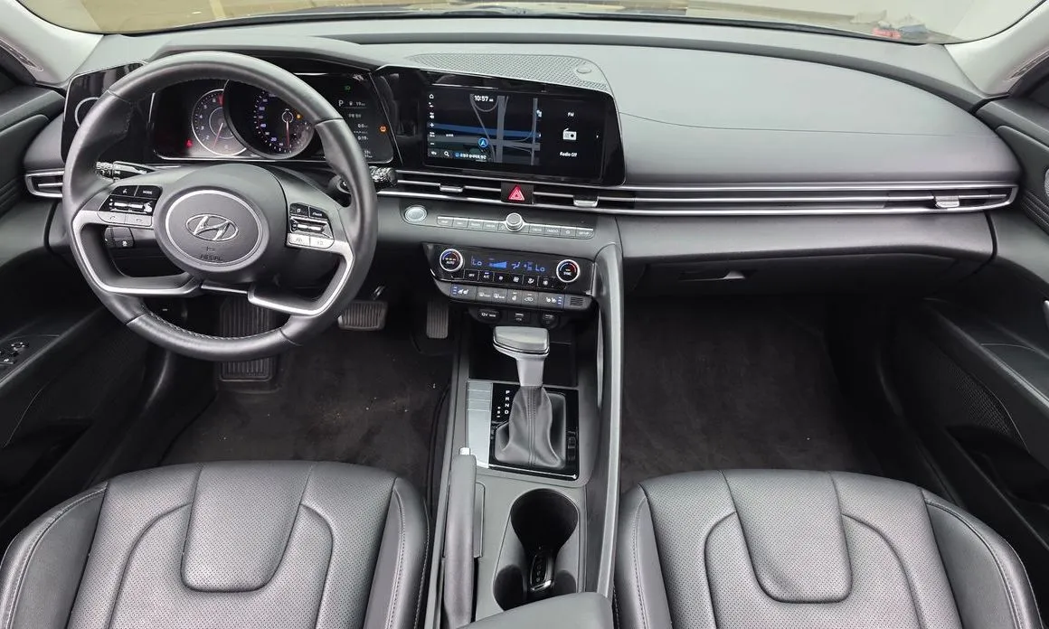 Hyundai AVANTE 2023 из KR, фото 6