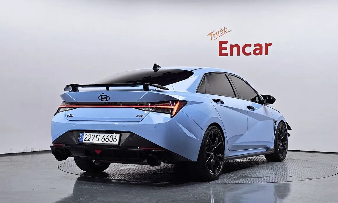 Hyundai AVANTE — фото 4