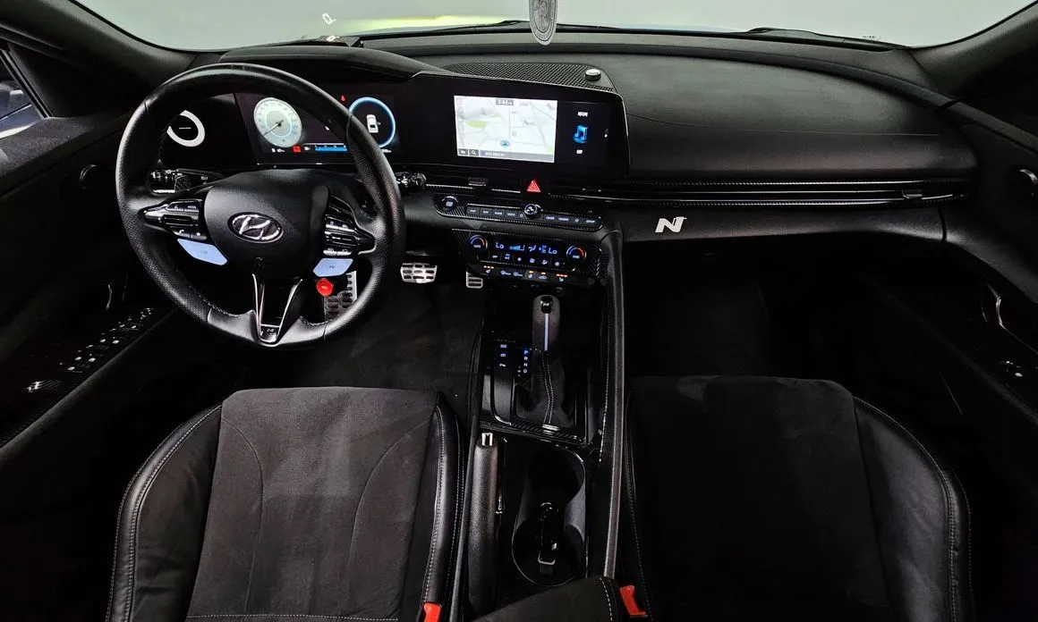 Hyundai AVANTE — фото 6