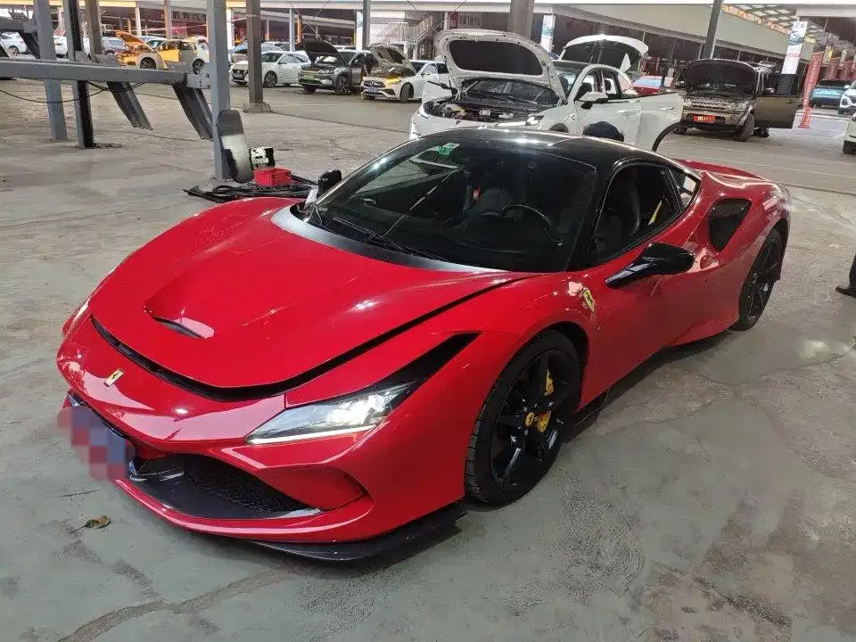 Ferrari F8