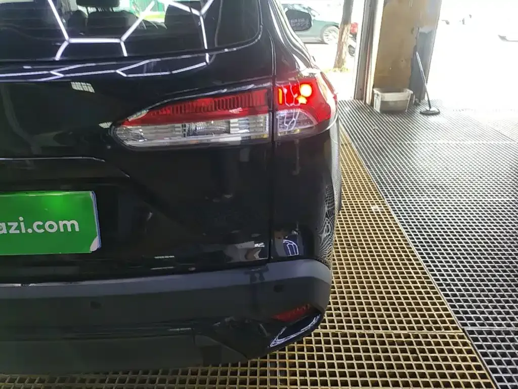 Toyota Frontlander 2024 из CN, фото 4