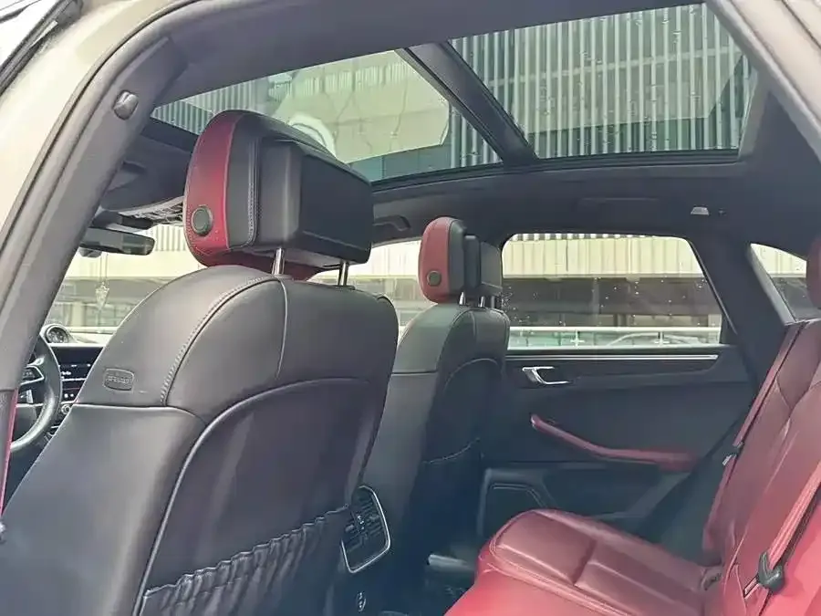 Porsche Macan 2021 из CN, фото 2