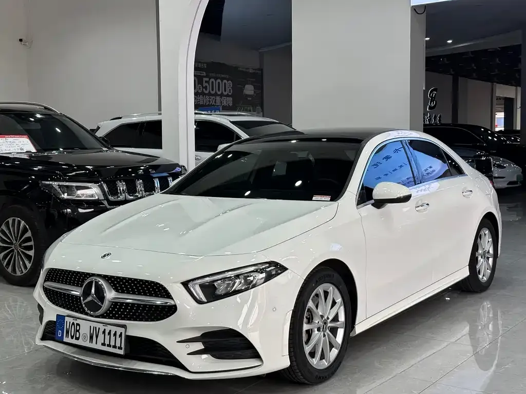 Mercedes-Benz A-Class — фото 1