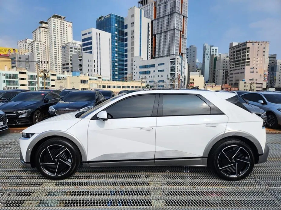 Hyundai Ioniq5 — фото 6
