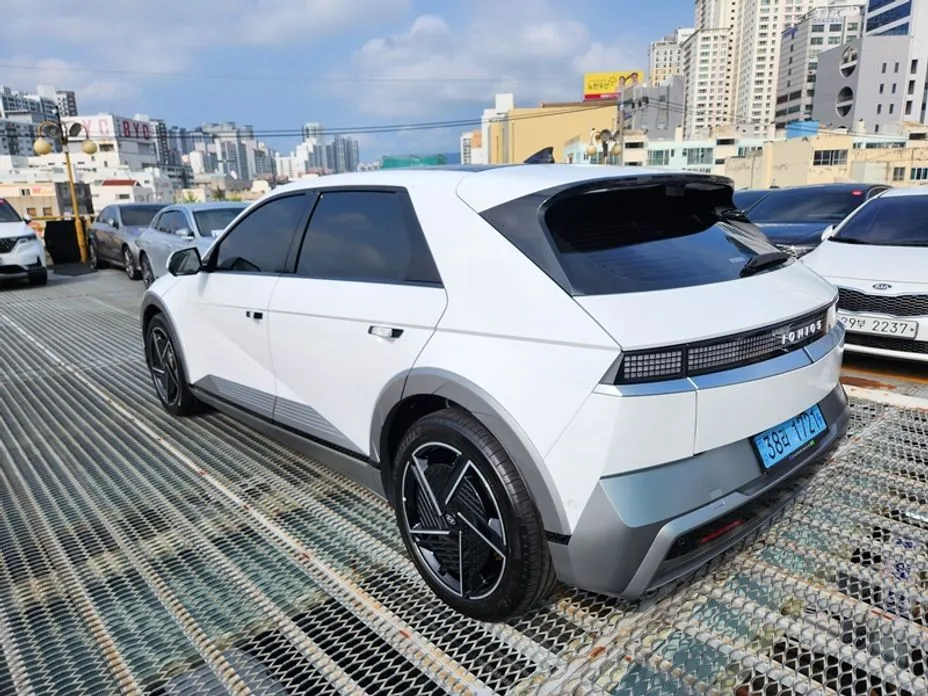 Hyundai Ioniq5 — фото 2