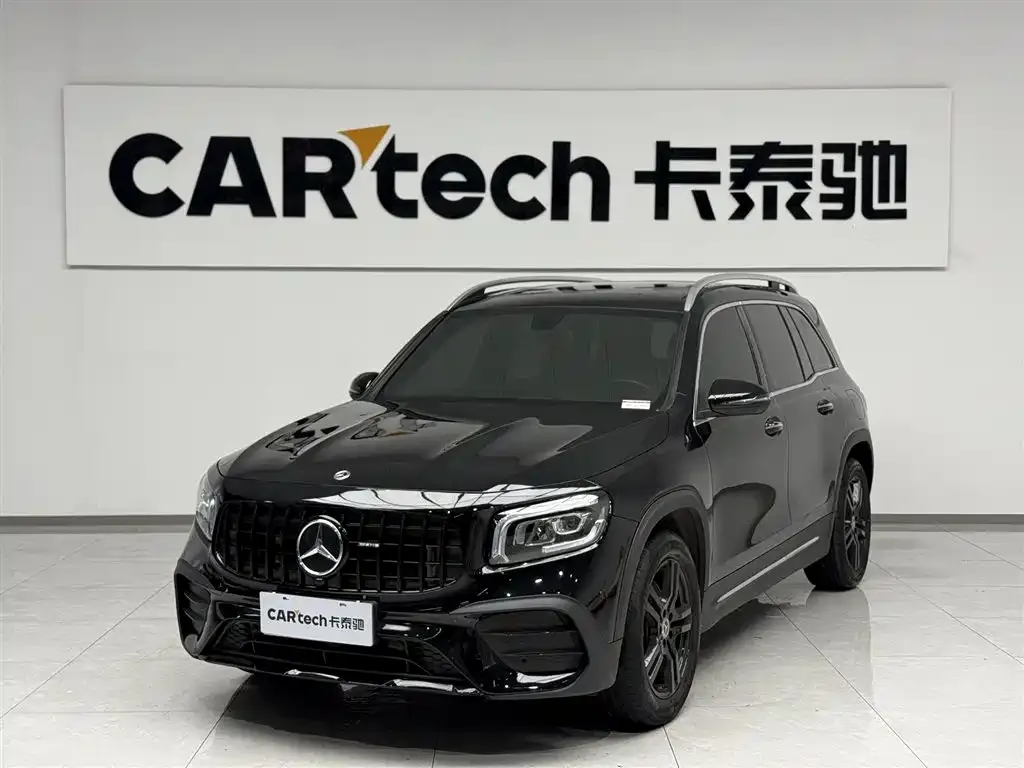 Mercedes-Benz GLB — фото 1