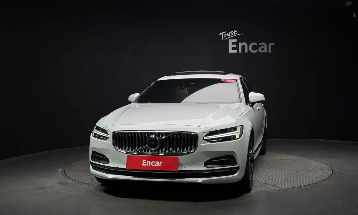 Volvo S90 2023 из KR, фото 7