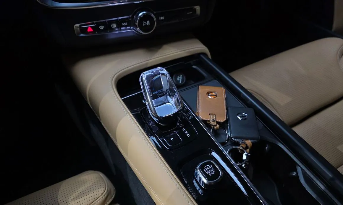 Volvo S90 2023 из KR, фото 6