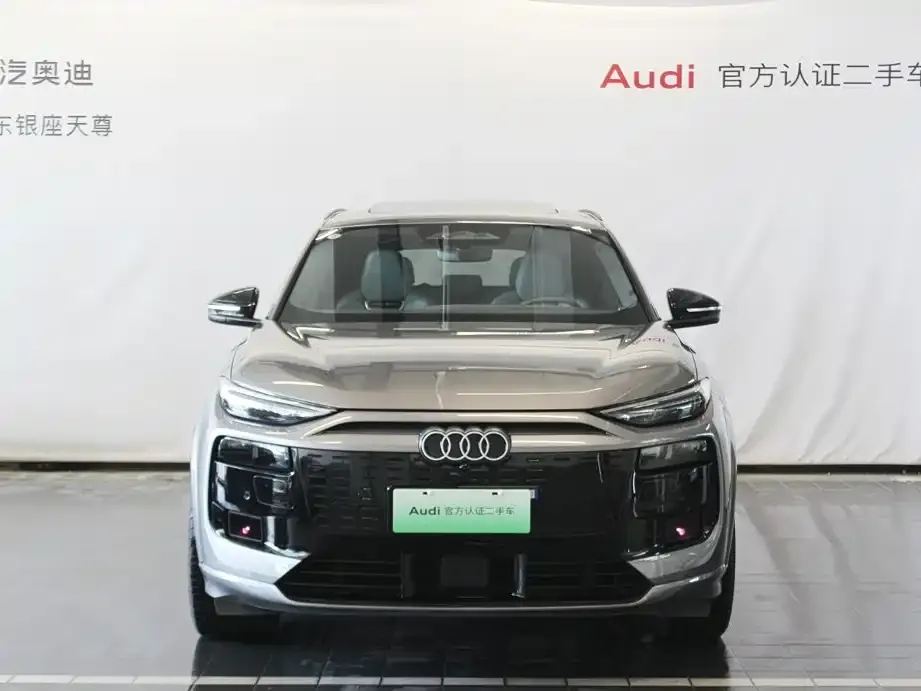 Audi Q6L e-tron — фото 2