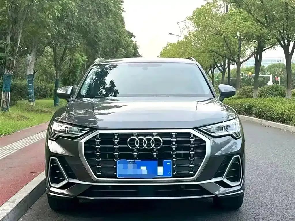 Audi Q3 — фото 8