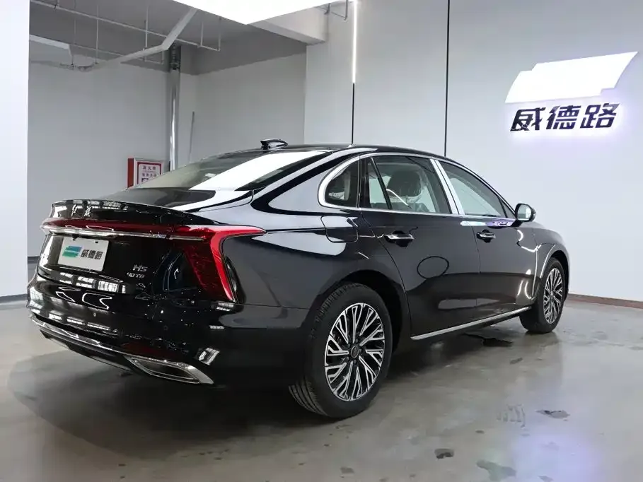 Hongqi H5 — фото 3